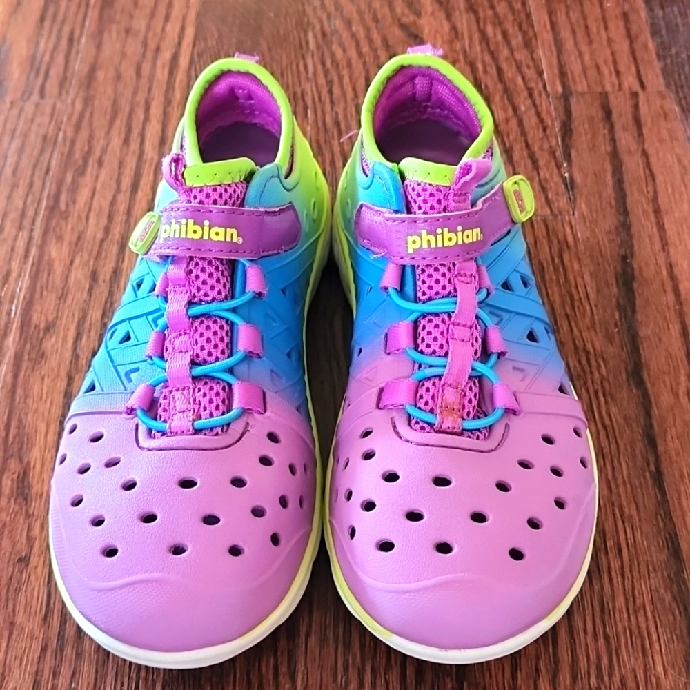 Phibian by stride right sz. 1 kids shoes